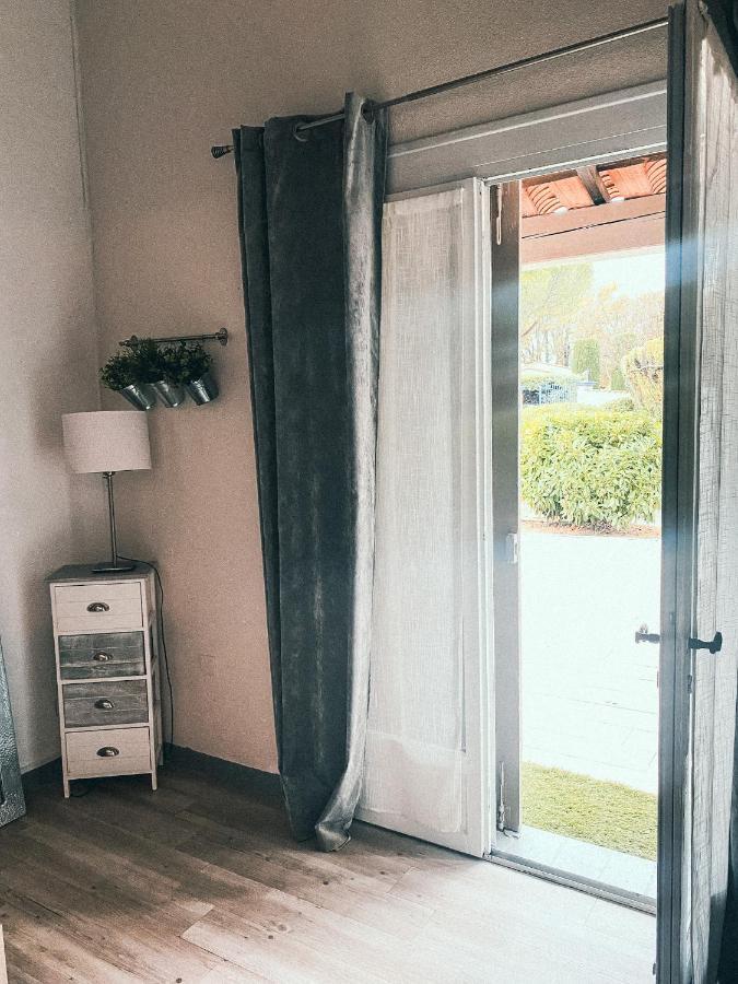 Auberge Des Pins Туррет Экстерьер фото