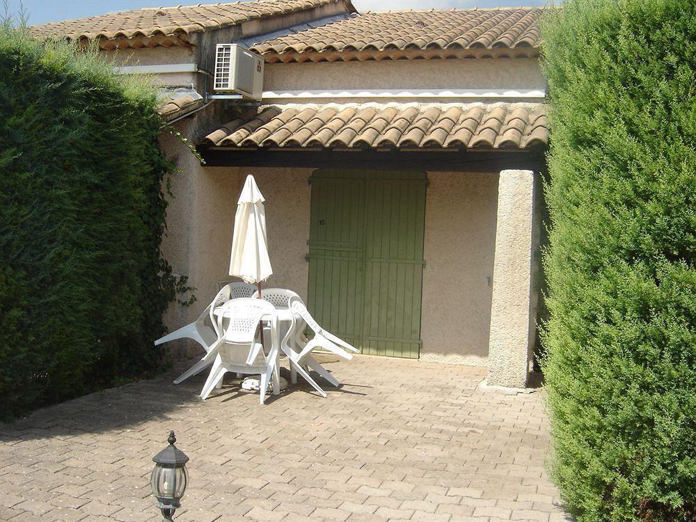 Auberge Des Pins Туррет Экстерьер фото