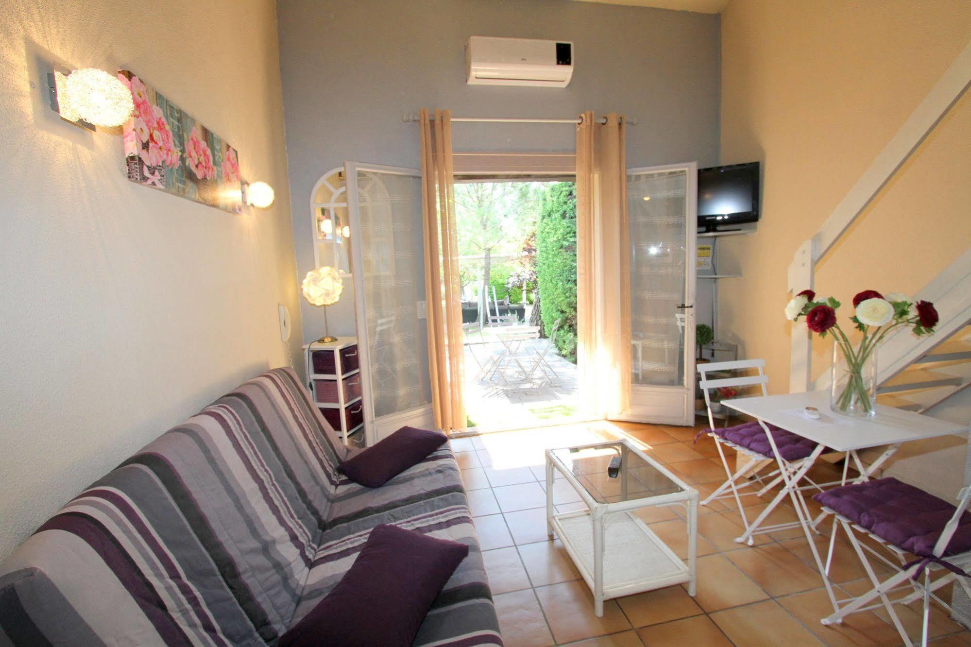 Auberge Des Pins Туррет Экстерьер фото